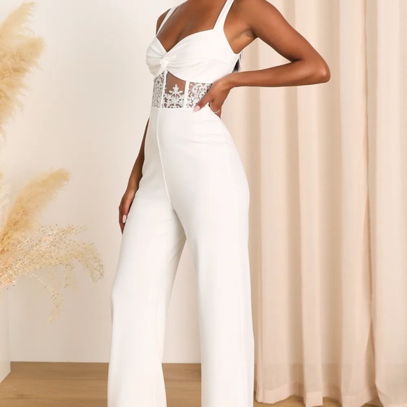 Lulu's White Jumpsuit with Elegant Tailoring - Picture 4 of 4